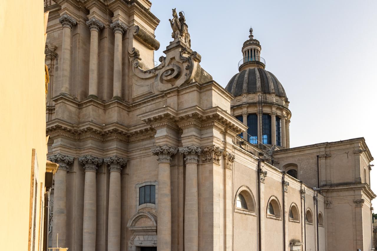 Appartamenti Vista Duomo - Ibla - Pomelia Ragusa Eksteriør billede