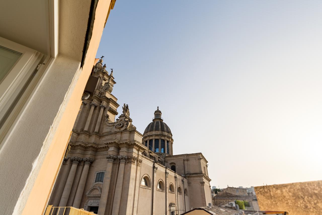 Appartamenti Vista Duomo - Ibla - Pomelia Ragusa Eksteriør billede